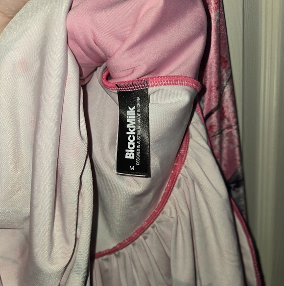 BM Sakura Blossoms Ying Yang Velvet Bishop Longline - Picture 4 of 4